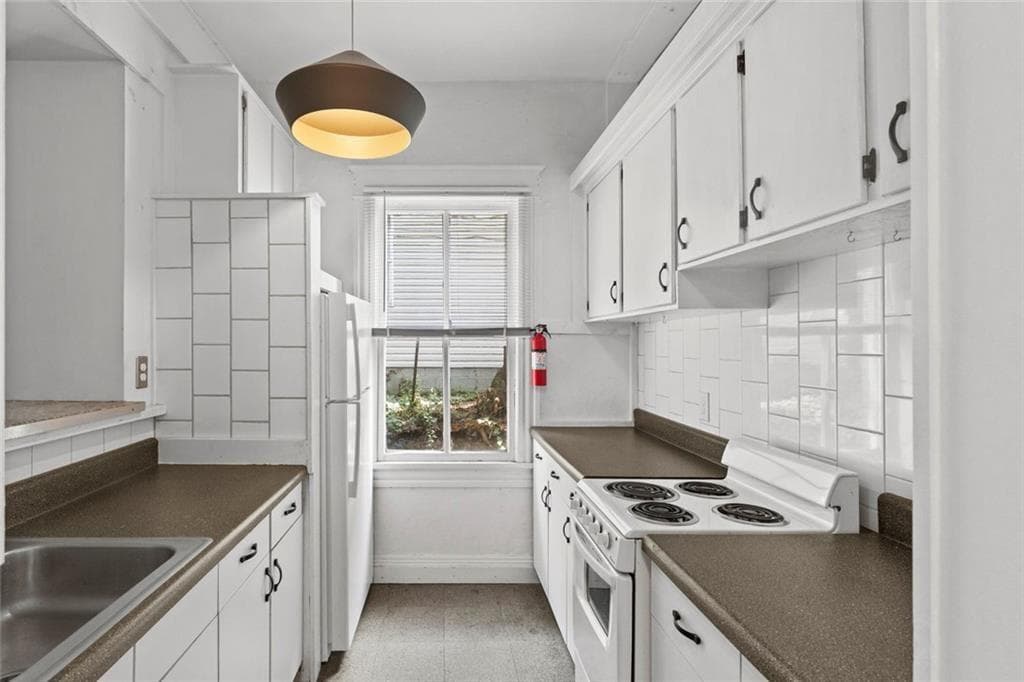 1 bedroom, 1 bathroom, 1,684 sq ft duplex for rent at 1081 McMillan Street, Atlanta, GA 30318 for $1,300 a month — photo 2