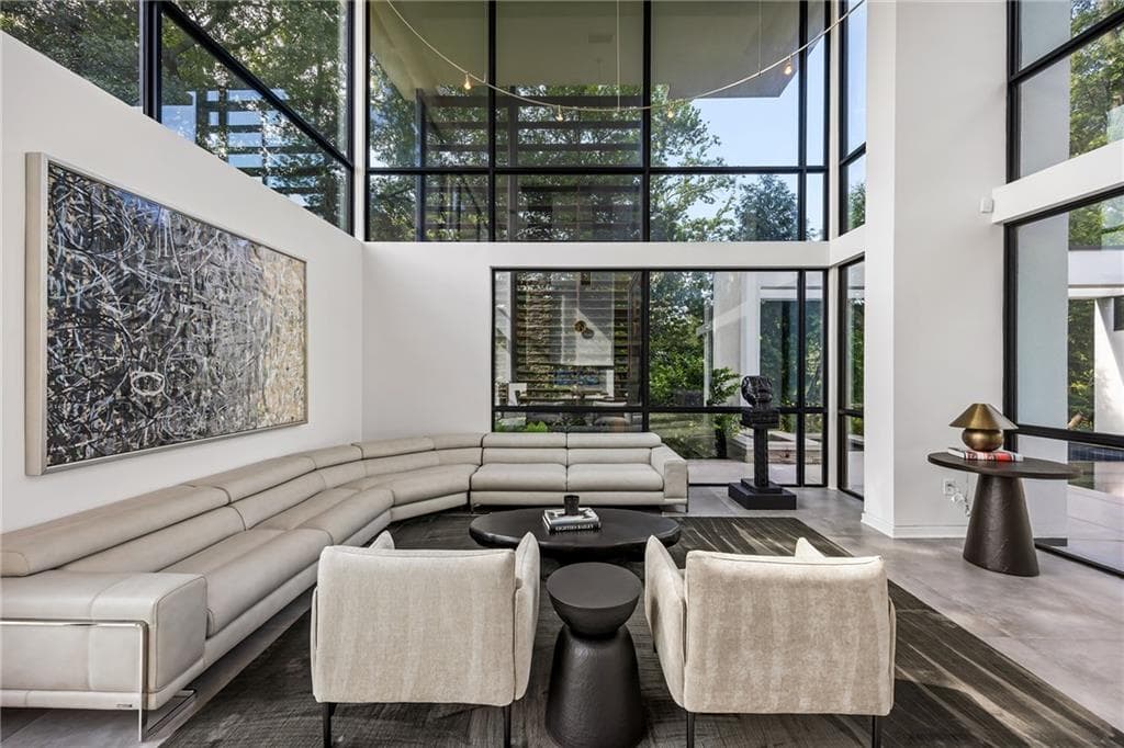 4 bedroom, 5 bathroom, 6,260 sq ft single family residence for sale at 229 Little John Trail, Atlanta, GA 30309 — photo 9