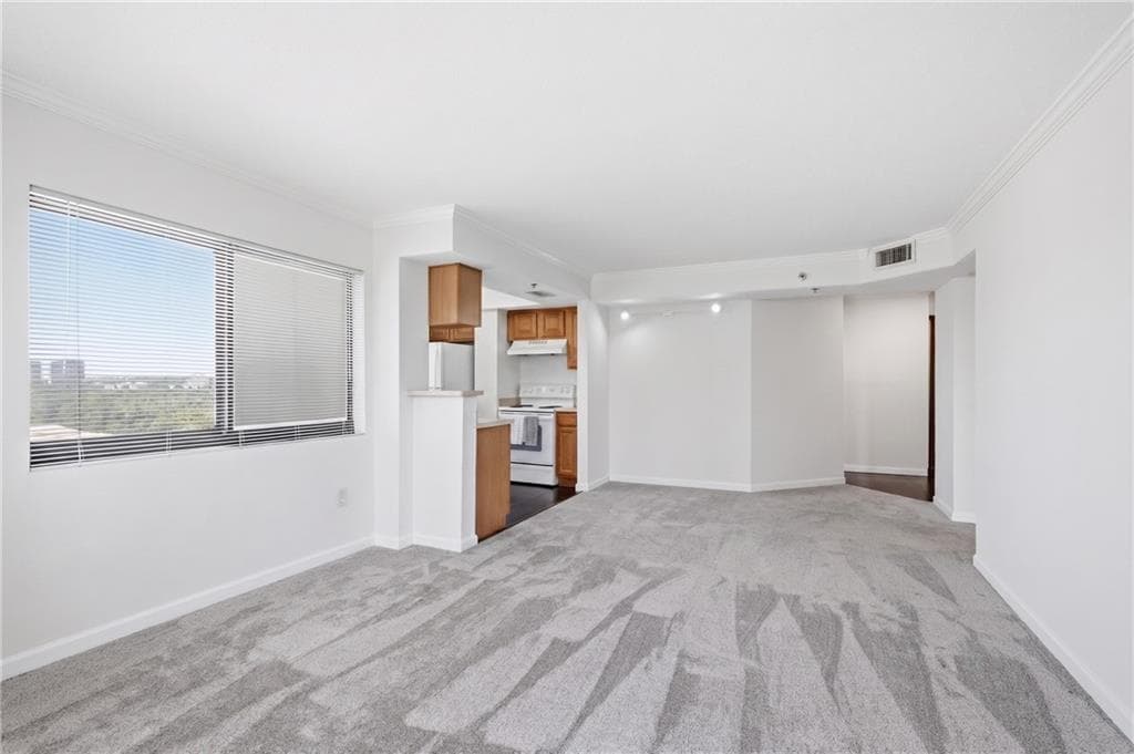 1 bedroom, 1 bathroom, 769 sq ft condominium for sale at 795 Hammond Drive 1912, Atlanta, GA 30328 — photo 5