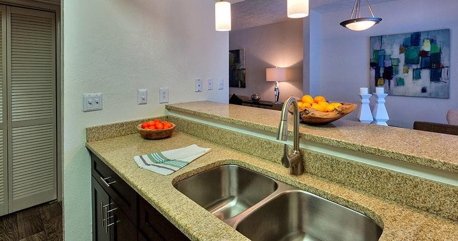 1 bedroom, 1 bathroom, 764 sq ft apartment for rent at 8601 Roberts Drive 01-09, Sandy Springs, GA 30350 for $1,026 a month — photo 2
