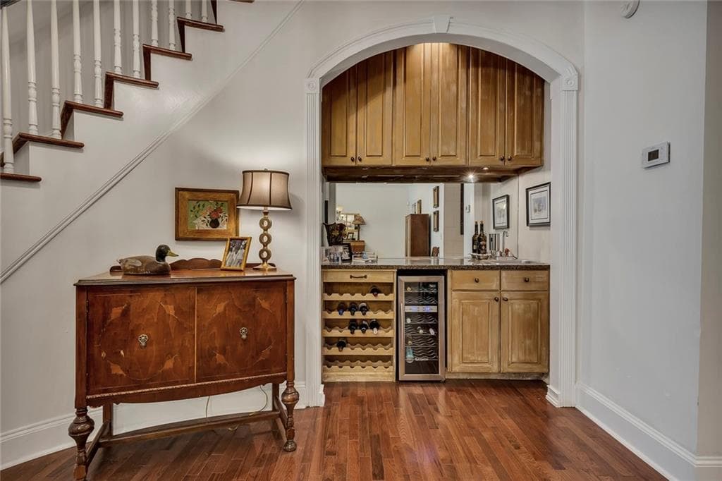 3 bedroom, 3 bathroom, 2,350 sq ft townhouse for sale at 5996 Mitchell Road 21, Sandy Springs, GA 30328 — photo 6