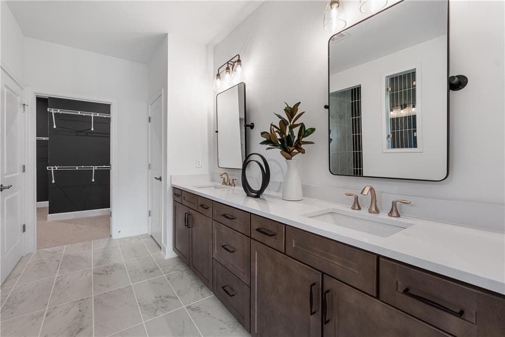 3 bedroom, 3 bathroom, 2,180 sq ft single family residence for sale at 1361 Canoe Drive, Greensboro, GA 30642 — photo 8