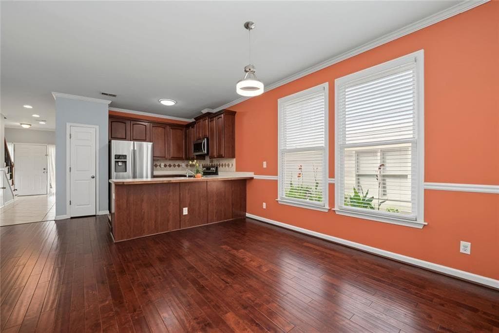 3 bedroom, 3 bathroom, 1,684 sq ft townhouse for sale at 5323 Sherwin Drive, Norcross, GA 30093 — photo 9