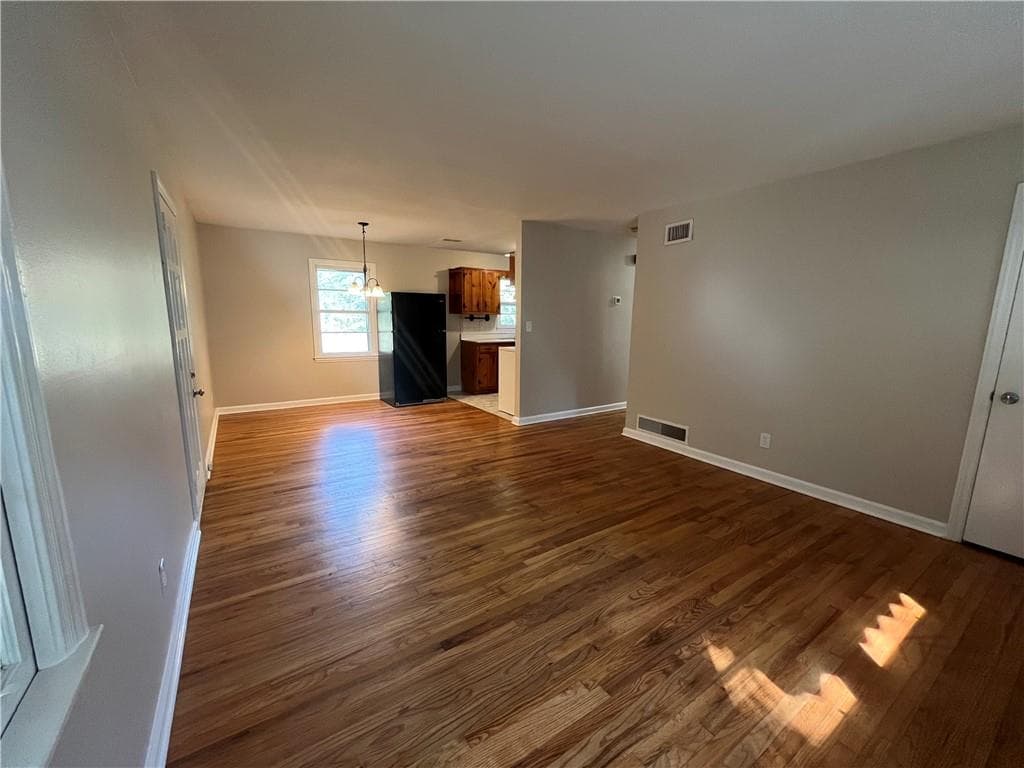 3 bedroom, 1 bathroom, 936 sq ft single family residence for rent at 1148 Center Street, Mableton, GA 30126 for $1,315 a month — photo 4