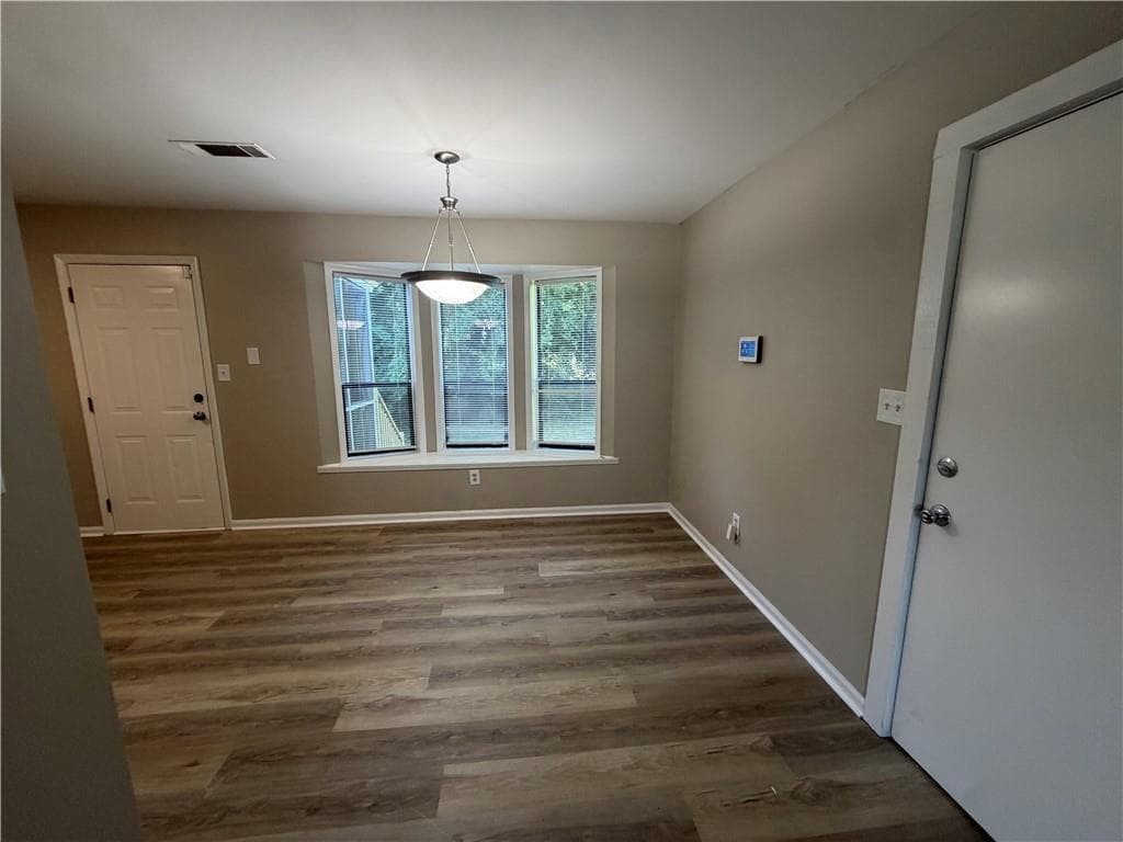 3 bedroom, 2 bathroom, 1,372 sq ft single family residence for rent at 4125 Annistown Road, Snellville, GA 30039 for $1,675 a month — photo 2