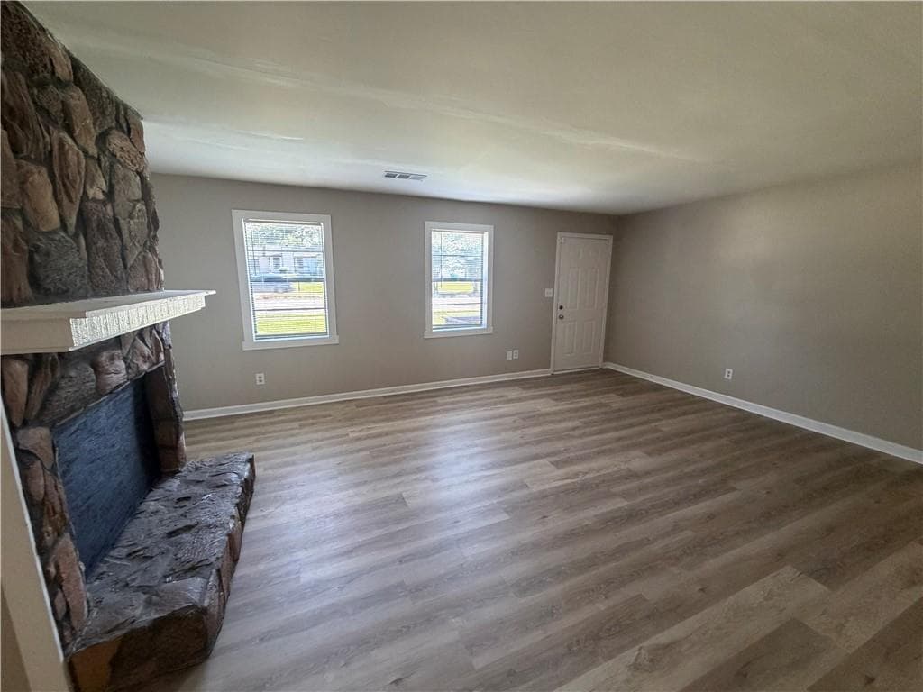 3 bedroom, 2 bathroom, 1,372 sq ft single family residence for rent at 4125 Annistown Road, Snellville, GA 30039 for $1,675 a month — photo 4