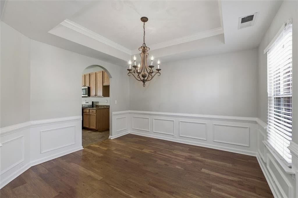 4 bedroom, 3 bathroom, 2,808 sq ft single family residence for sale at 2031 Dartmoth Way, Villa Rica, GA 30180 — photo 6