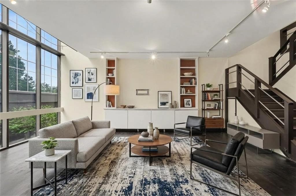 2 bedroom, 3 bathroom, 1,450 sq ft condominium for sale at 145 15th Street 208, Atlanta, GA 30309 — photo 2
