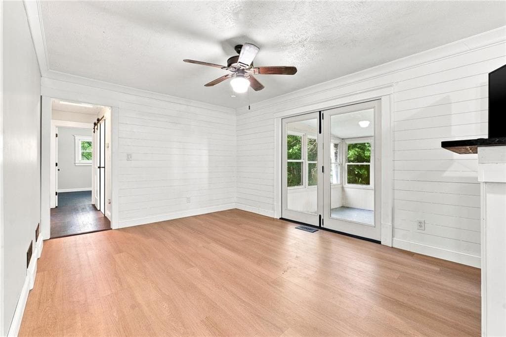 3 bedroom, 2 bathroom, 1,245 sq ft single family residence for sale at 6654 Songwood Drive, Austell, GA 30168 — photo 10