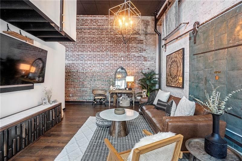 2 bedroom, 2 bathroom, 1,420 sq ft condominium for rent at 650 Glen Iris Drive 23, Atlanta, GA 30308 for $4,000 a month — photo 10