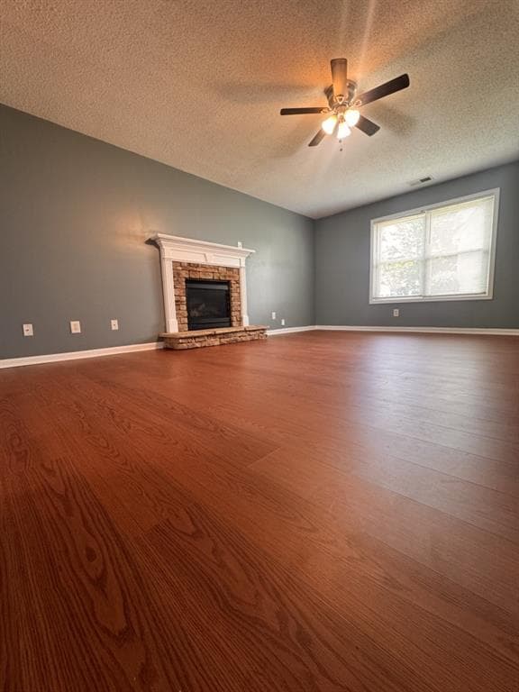 4 bedroom, 3 bathroom, 2,192 sq ft single family residence for rent at 4011 Village Main Street, Loganville, GA 30052 for $2,400 a month — photo 2