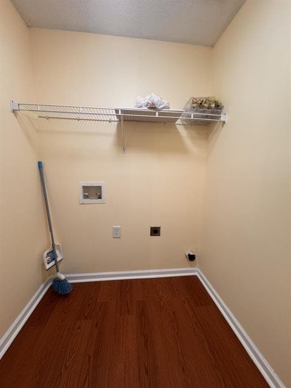 4 bedroom, 3 bathroom, 2,192 sq ft single family residence for rent at 4011 Village Main Street, Loganville, GA 30052 for $2,400 a month — photo 8