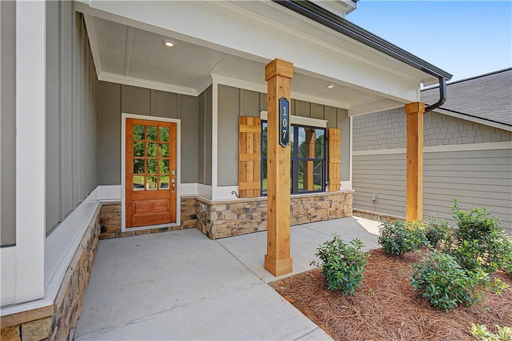 4 bedroom, 3 bathroom, 2,351 sq ft single family residence for sale at 107 Everwood Court, Dallas, GA 30132 — photo 3