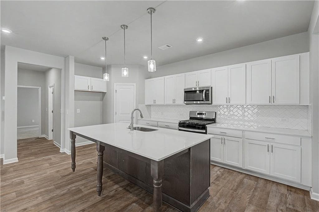 4 bedroom, 3 bathroom, 2,351 sq ft single family residence for sale at 107 Everwood Court, Dallas, GA 30132 — photo 7