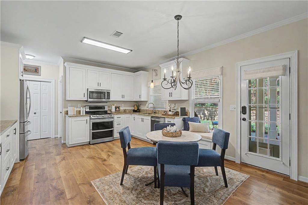3 bedroom, 3 bathroom, 1,835 sq ft single family residence under contract at 15 Harmony Walk Place, Smyrna, GA 30082 — photo 10
