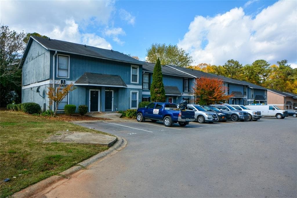 2 bedroom, 3 bathroom, 1,146 sq ft condominium for sale at 2340 Beaver Ruin Road UN26, Norcross, GA 30071 — photo 4