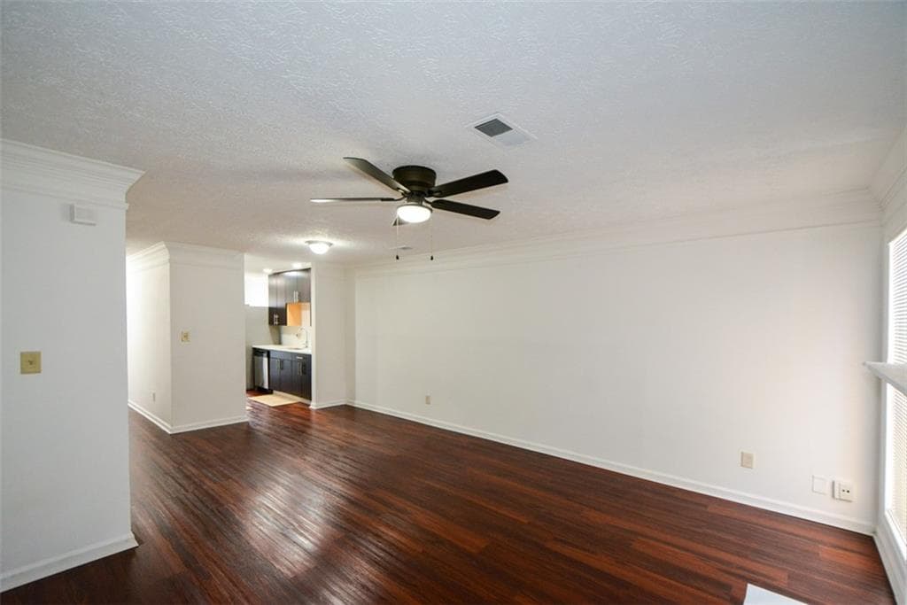 2 bedroom, 3 bathroom, 1,146 sq ft condominium for sale at 2340 Beaver Ruin Road UN26, Norcross, GA 30071 — photo 10