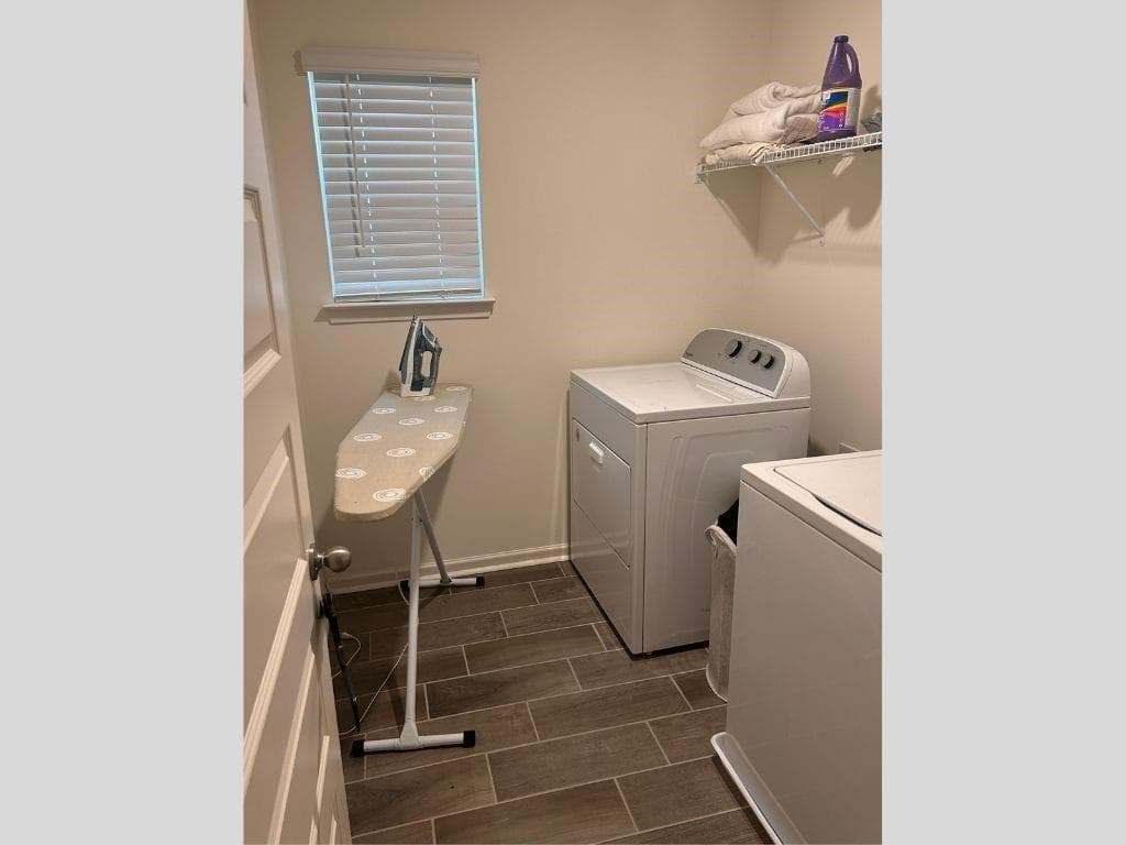 4 bedroom, 3 bathroom, 2,676 sq ft single family residence for rent at 1120 Trident Maple Chase, Lawrenceville, GA 30045 for $3,500 a month — photo 2