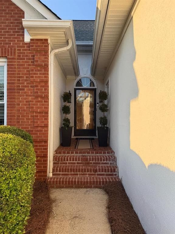 3 bedroom, 2 bathroom, 1,799 sq ft single family residence under contract at 103 Emily Court, Carrollton, GA 30117 — photo 4