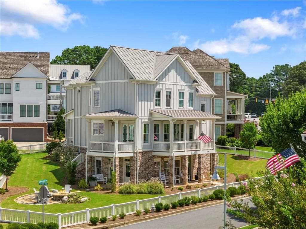 4 bedroom, 4 bathroom, 3,722 sq ft single family residence for sale at 5840 Edenbrooke Drive, Cumming, GA 30040 — photo 9