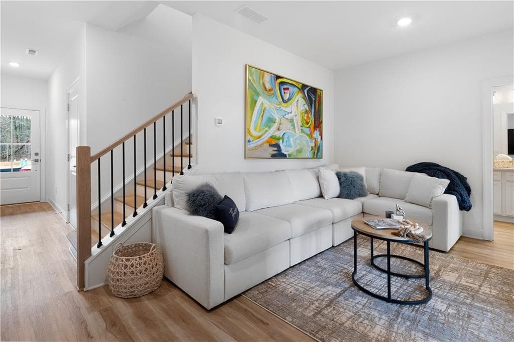 3 bedroom, 3 bathroom, 1,717 sq ft townhouse for sale at 112 Waterview Court, Waleska, GA 30183 — photo 10