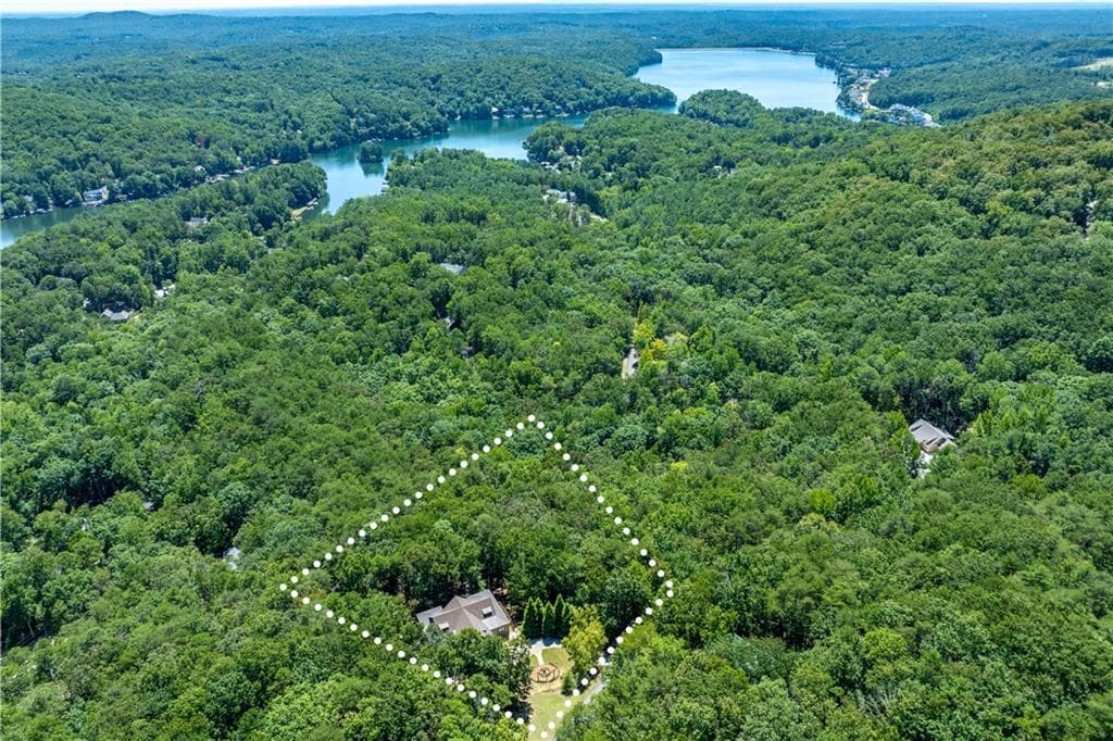 5 bedroom, 6 bathroom, 5,522 sq ft single family residence for sale at 109 Lakewood Drive, Waleska, GA 30183 — photo 5
