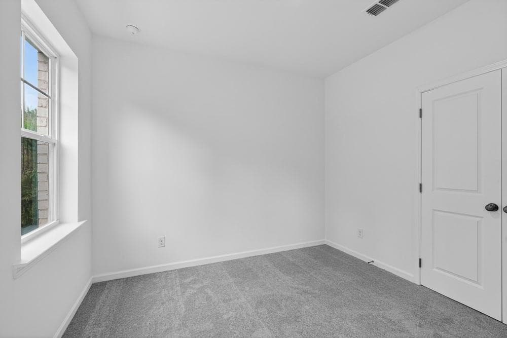 3 bedroom, 4 bathroom, 1,893 sq ft townhouse for sale at 106 Epperly Way, Tucker, GA 30084 — photo 9