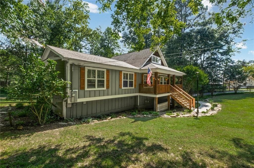 3 bedroom, 2 bathroom, 1,425 sq ft single family residence for sale at 216 Byers Street, Waleska, GA 30183 — photo 3