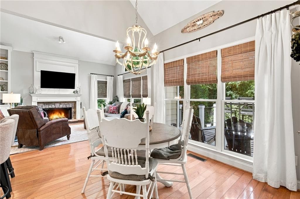 5 bedroom, 4 bathroom, 3,800 sq ft single family residence under contract at 134 Birmingham Walk, Alpharetta, GA 30004 — photo 9