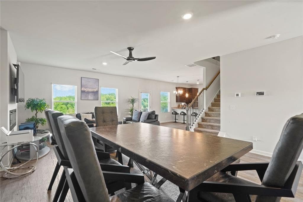 4 bedroom, 3 bathroom, 2,368 sq ft single family residence under contract at 510 Overlook Road, Covington, GA 30014 — photo 4