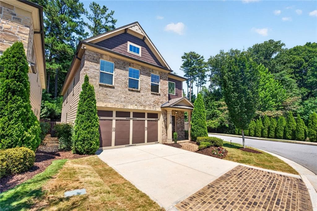 4 bedroom, 4 bathroom, 2,774 sq ft single family residence under contract at 3718 Sheridan Street, Tucker, GA 30084 — photo 7
