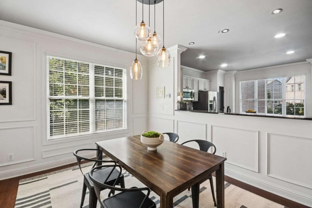 3 bedroom, 4 bathroom, 2,226 sq ft townhouse under contract at 3237 Greenwood Oak Drive, Peachtree Corners, GA 30092 — photo 10