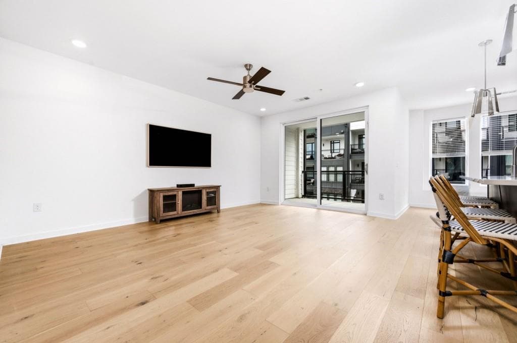 2 bedroom, 3 bathroom, 1,994 sq ft condominium for rent at 395 Pratt Drive 804, Atlanta, GA 30315 for $3,350 a month — photo 6
