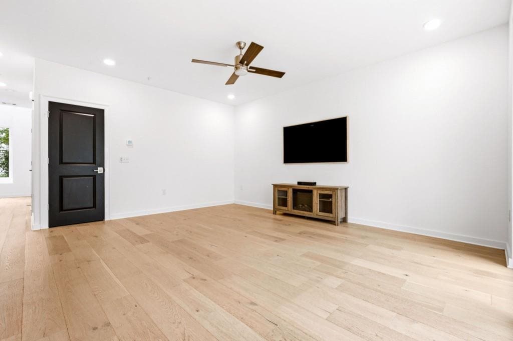 2 bedroom, 3 bathroom, 1,994 sq ft condominium for rent at 395 Pratt Drive 804, Atlanta, GA 30315 for $3,350 a month — photo 9