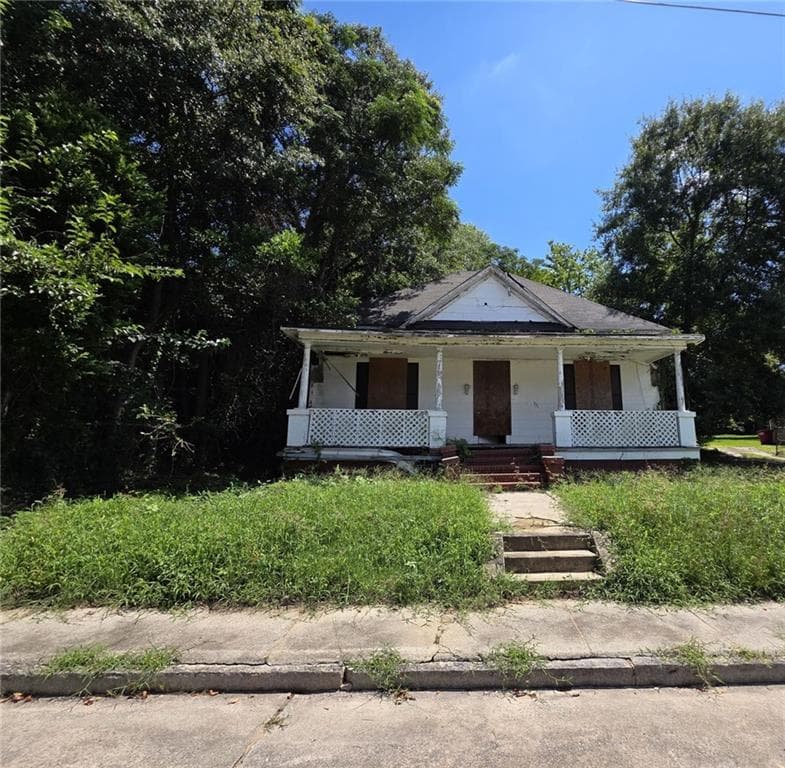 3 bedroom, 1 bathroom, 1,206 sq ft single family residence for sale at 736 Peachtree Street, Macon, GA 31217 — photo 6