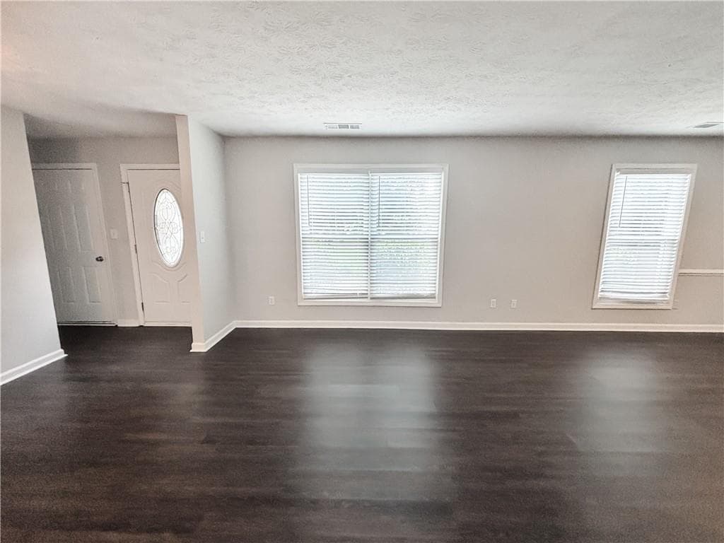 3 bedroom, 2 bathroom, 1,590 sq ft single family residence for rent at 1552 Blackwell Road, Marietta, GA 30066 for $2,250 a month — photo 3