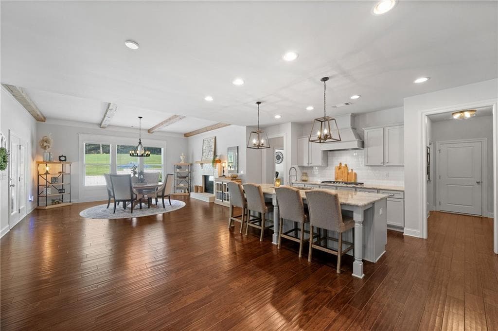 5 bedroom, 4 bathroom, 4,383 sq ft single family residence for sale at 2440 Sunflower Drive, Hoschton, GA 30548 — photo 7