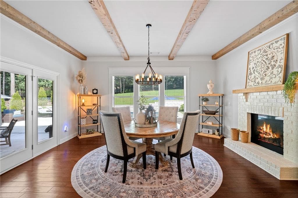 5 bedroom, 4 bathroom, 4,383 sq ft single family residence for sale at 2440 Sunflower Drive, Hoschton, GA 30548 — photo 8