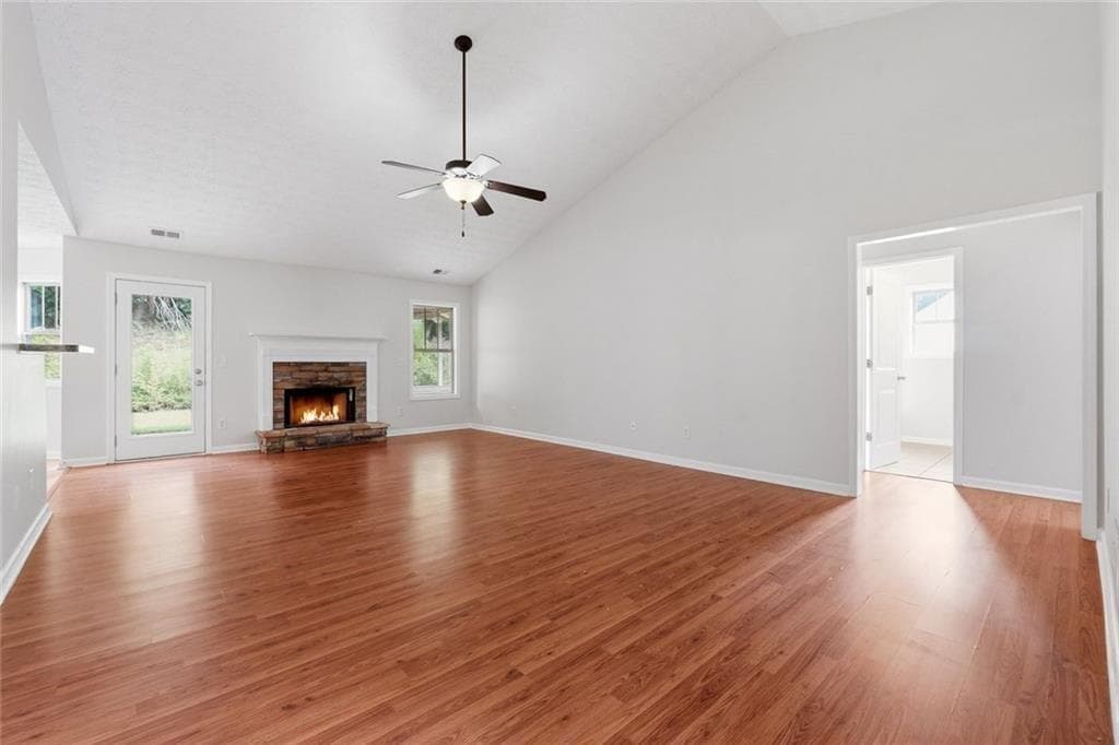 3 bedroom, 2 bathroom, 2,092 sq ft single family residence under contract at 131 Elk Drive, Temple, GA 30179 — photo 3
