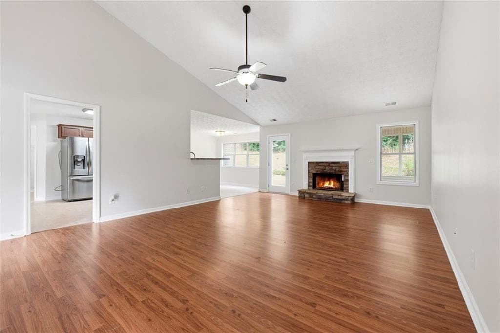 3 bedroom, 2 bathroom, 2,092 sq ft single family residence under contract at 131 Elk Drive, Temple, GA 30179 — photo 4