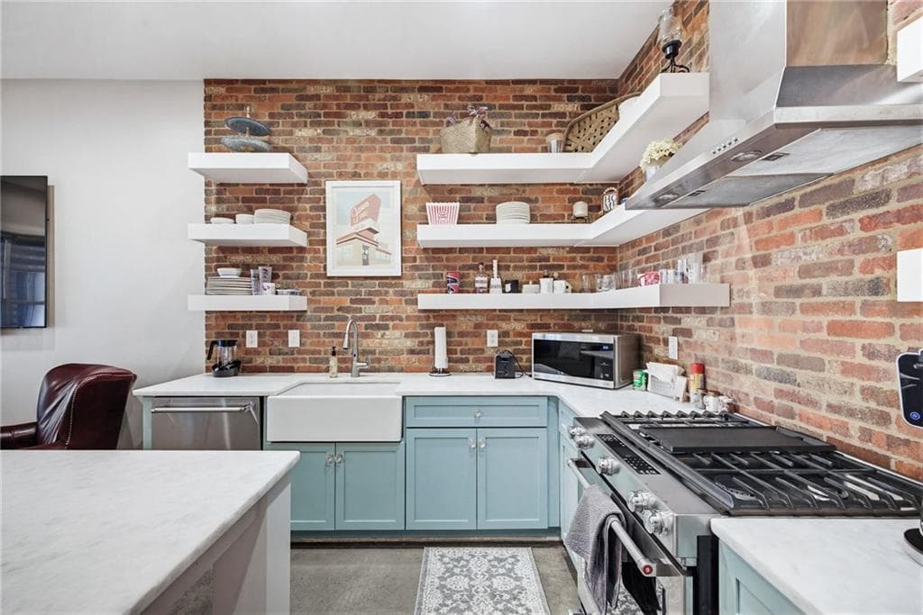 1 bedroom, 1 bathroom, 983 sq ft condominium for sale at 680 Greenwood Avenue 209, Atlanta, GA 30306 — photo 8