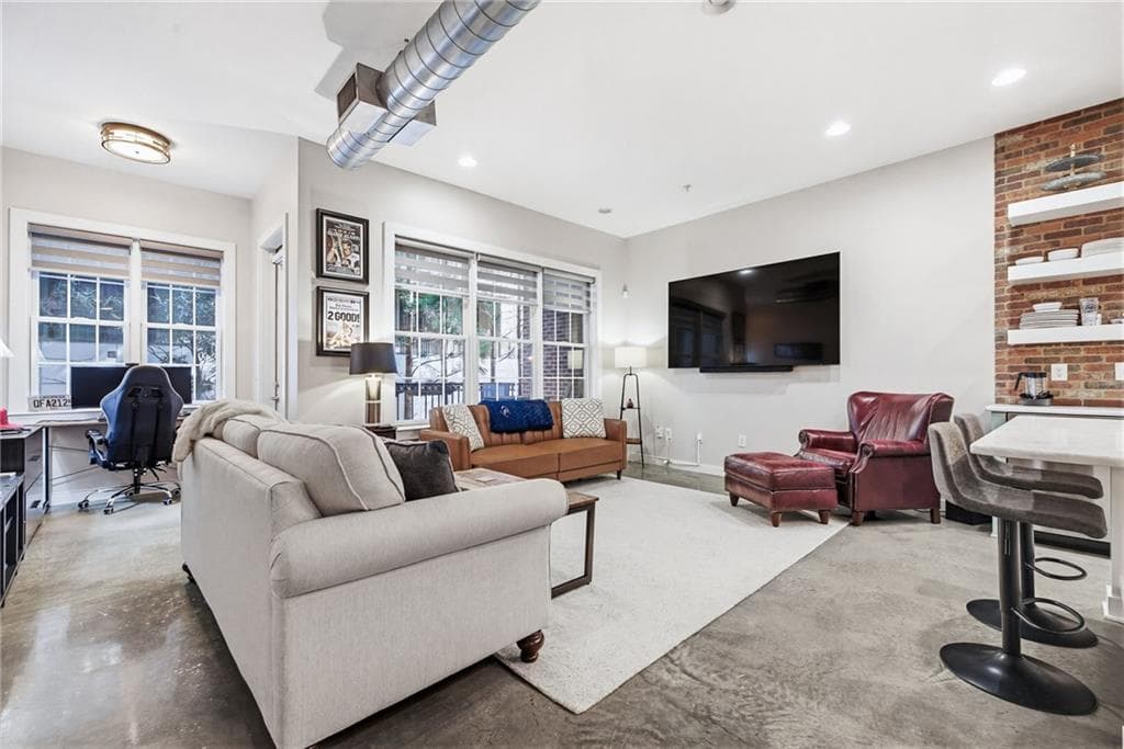 1 bedroom, 1 bathroom, 983 sq ft condominium for sale at 680 Greenwood Avenue 209, Atlanta, GA 30306 — photo 10