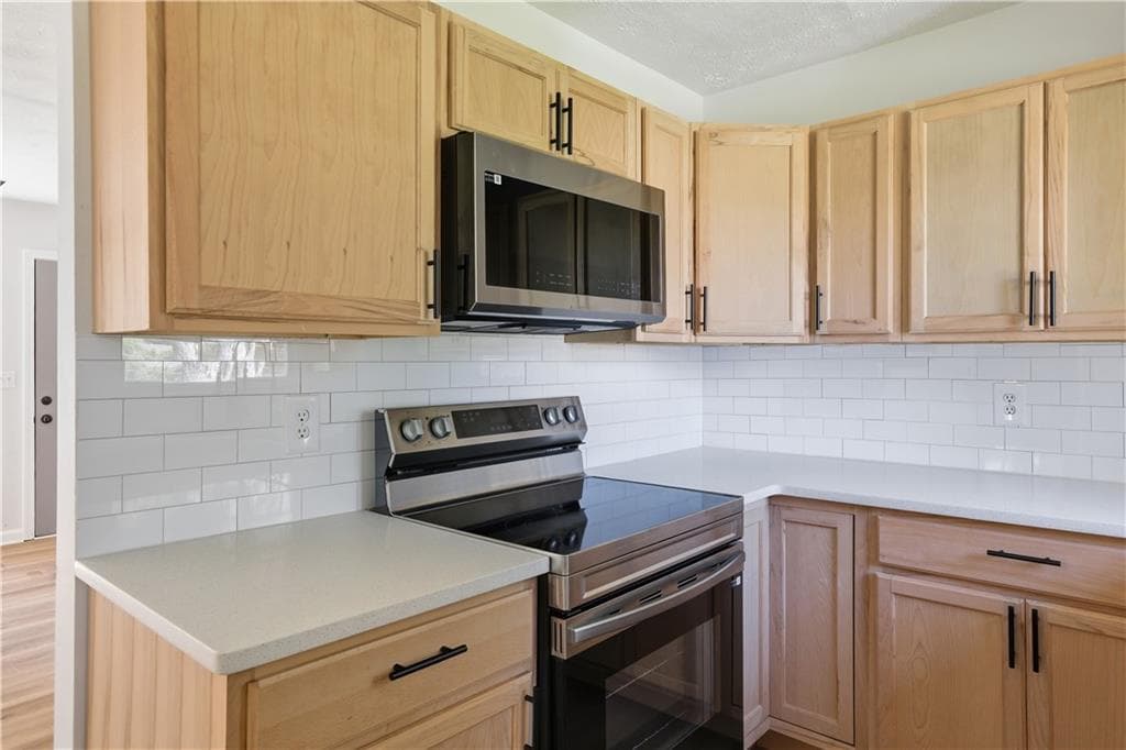 3 bedroom, 2 bathroom, 1,056 sq ft single family residence for sale at 5734 Hill Road, Powder Springs, GA 30127 — photo 10