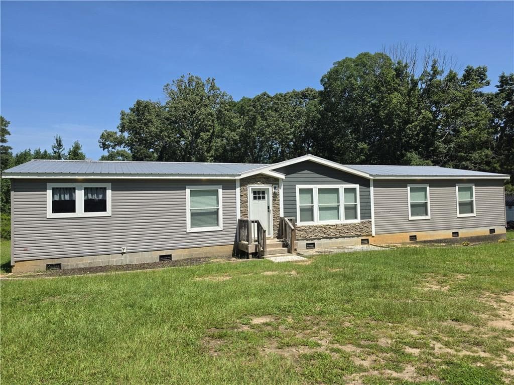 4 bedroom, 2 bathroom, 2,432 sq ft single family residence for sale at 138 Causey Road, Bremen, GA 30110