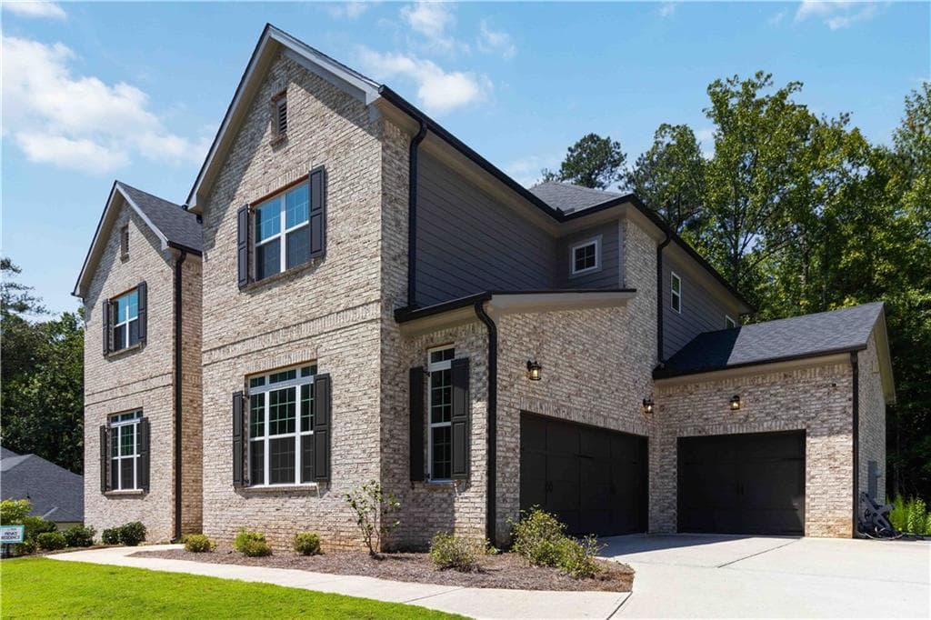 6 bedroom, 4 bathroom, 4,047 sq ft single family residence for sale at 2183 Calverton Lane, Atlanta, GA 30331