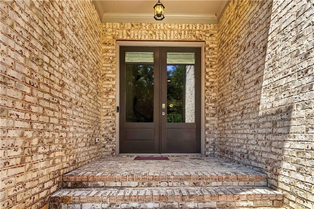 6 bedroom, 4 bathroom, 4,047 sq ft single family residence for sale at 2183 Calverton Lane, Atlanta, GA 30331 — photo 6