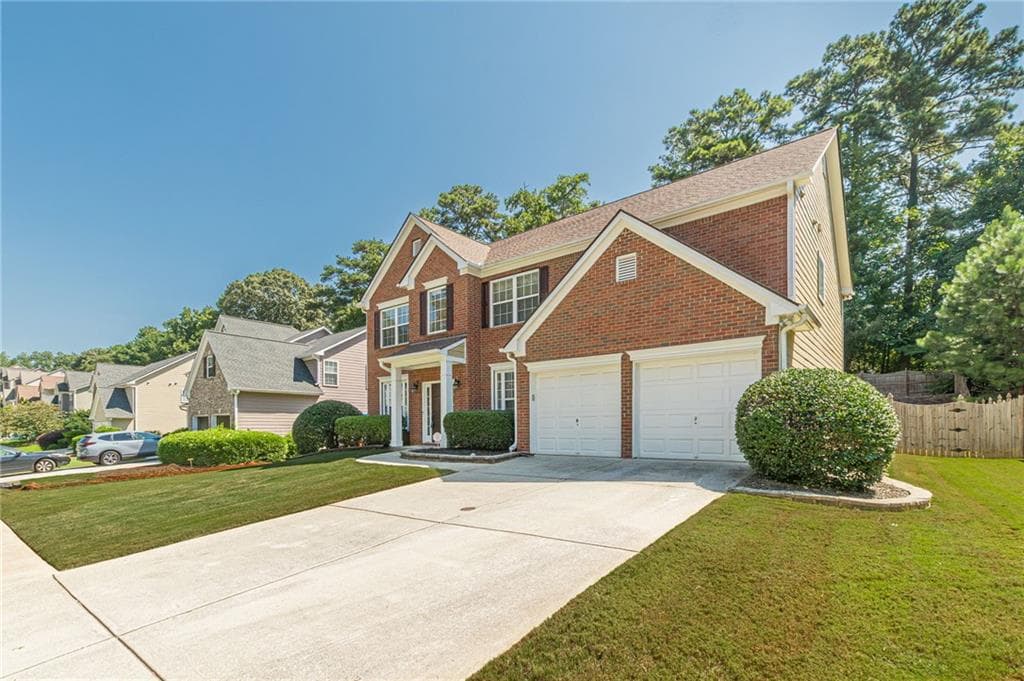 4 bedroom, 3 bathroom, 2,647 sq ft single family residence for sale at 5903 Buckner Creek Drive, Mableton, GA 30126 — photo 2