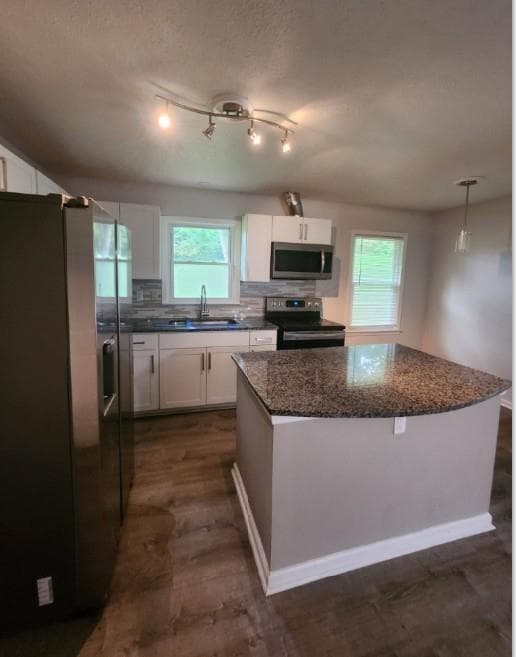 3 bedroom, 2 bathroom, 1,896 sq ft single family residence for sale at 1700 Pine Circle, Lawrenceville, GA 30044 — photo 2