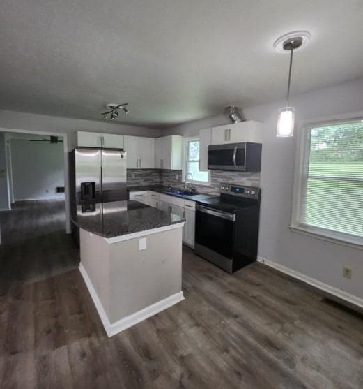 3 bedroom, 2 bathroom, 1,896 sq ft single family residence for sale at 1700 Pine Circle, Lawrenceville, GA 30044 — photo 4