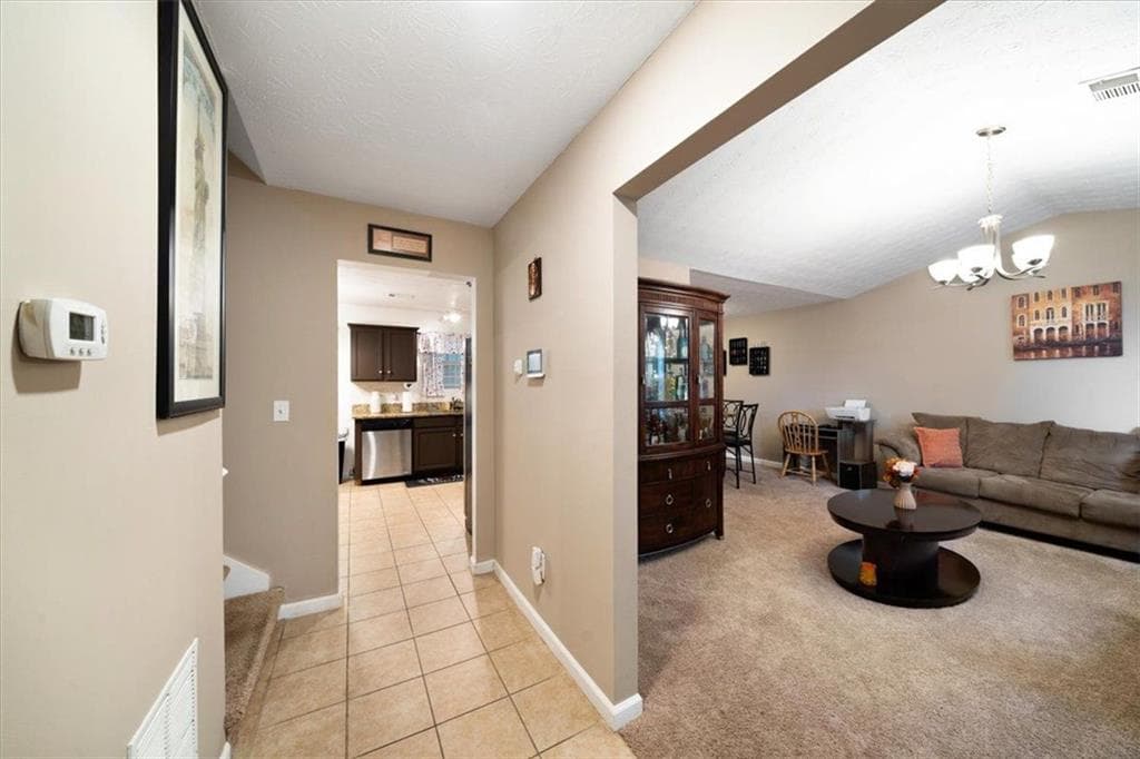 3 bedroom, 3 bathroom, 2,133 sq ft single family residence for sale at 1950 Oak Terrace Drive, Atlanta, GA 30316 — photo 4